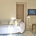 Studio Dans Villa Nicoise Calme